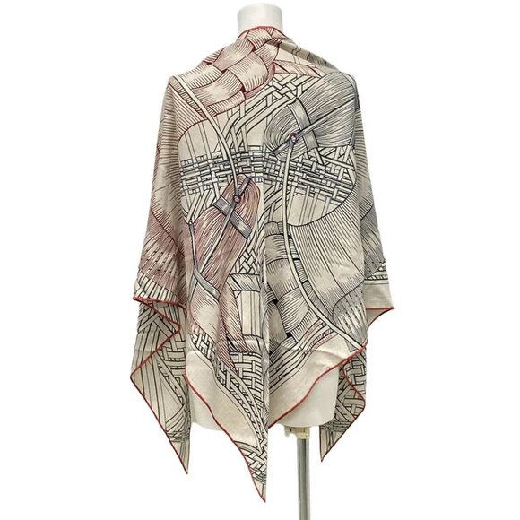 Auth HERMES Triangle Geant - Beige Red Multi Cashmere Silk Scarf - Picture 7 of 9